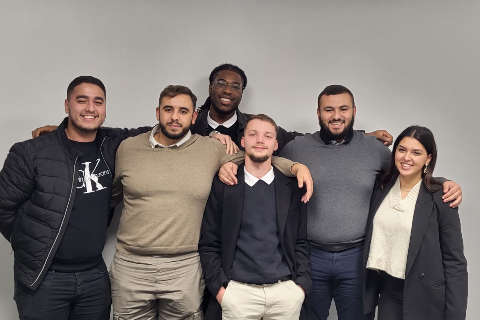 1 Alternant à Paris pour une conférence